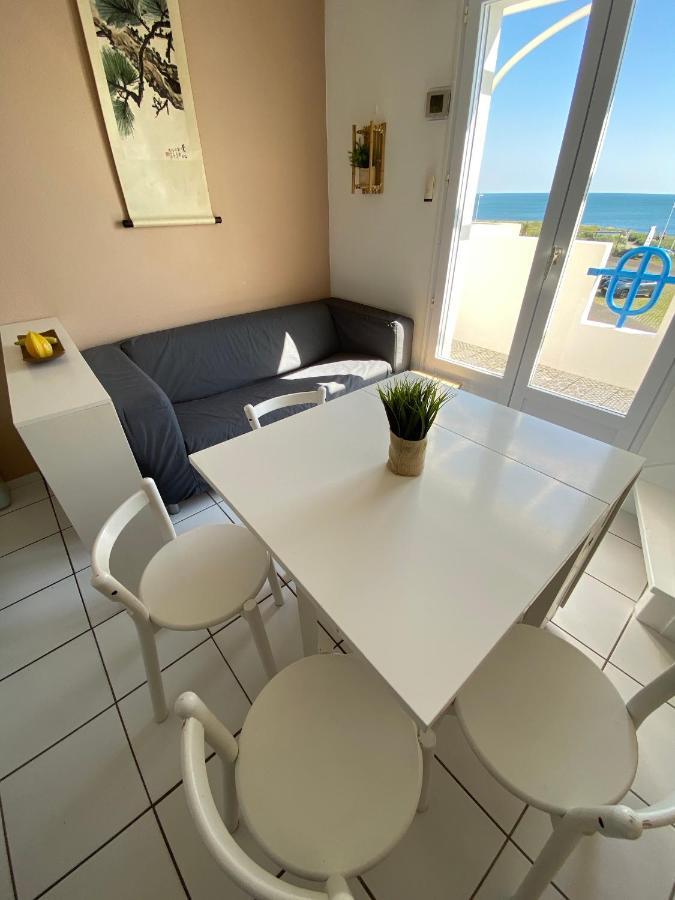 Appartement 4 Personnes Vue Sur Mer La Pironnière Esterno foto